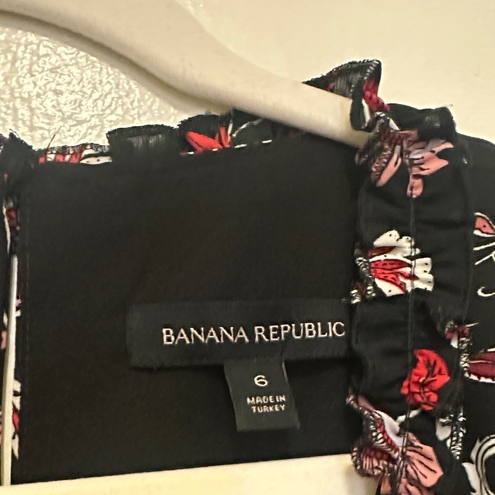 Banana Republic Black Floral Dress - Picture 6 of 9
